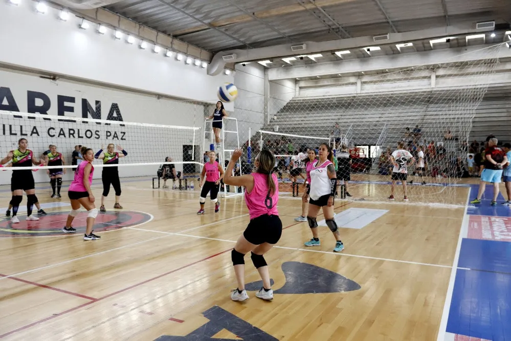 REGION OBJETIVO FOTO VILLA CARLOS PAZ FIN DE SEMANA LARGO 101223 1