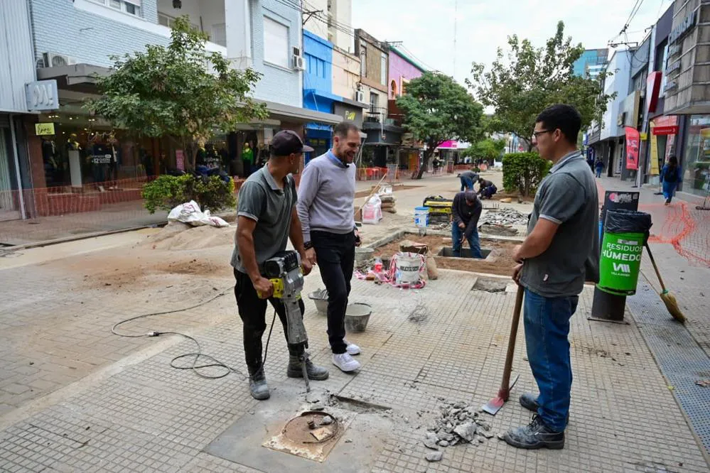 REGION OBJETIVO FOTO VILLA MARIA Comercial a Cielo Abierto calles Corrientes y San Martín 02