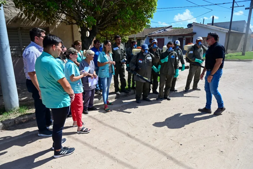 REGION OBJETIVO FOTO VILLA MARIA FUMIGACION DENGUE 1