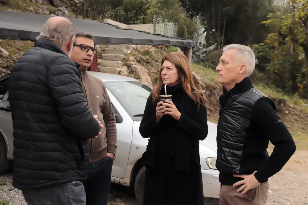 REGION OBJETIVO FOTO VILLA CARLOS PAZ CISTERNA FANTASIO 2