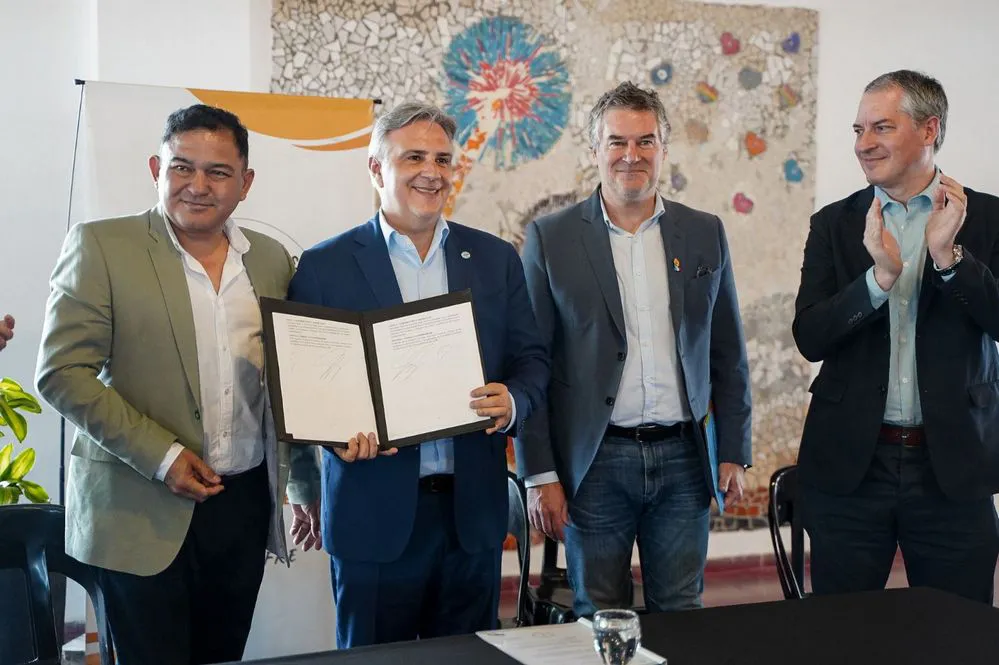 REGION OBJETIVO FOTO VILLA SARMIENTO ANUNCIO VADO