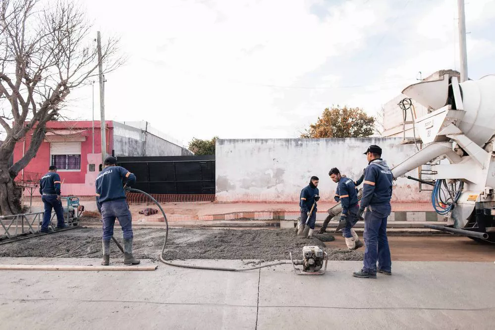 REGION OBJETIVO FOTO RIO CUARTO Recorrida_de_Obra-Pavimentación_Alberdi_4