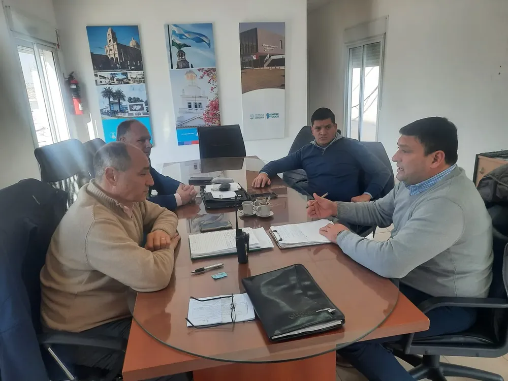 REGION OBJETIVO FOTO RIO CUARTO REUNION FILIPPA SEGURIDAD