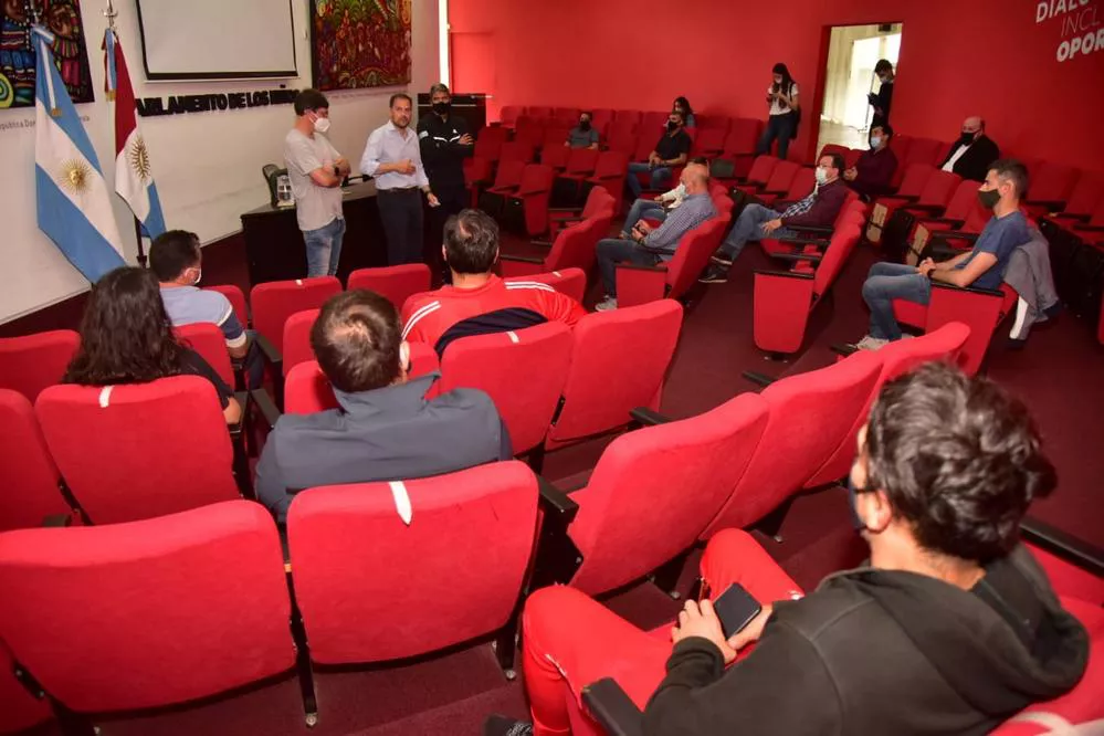 REGION OBJETIVO FOTO VILLA MARIA GILL REUNION