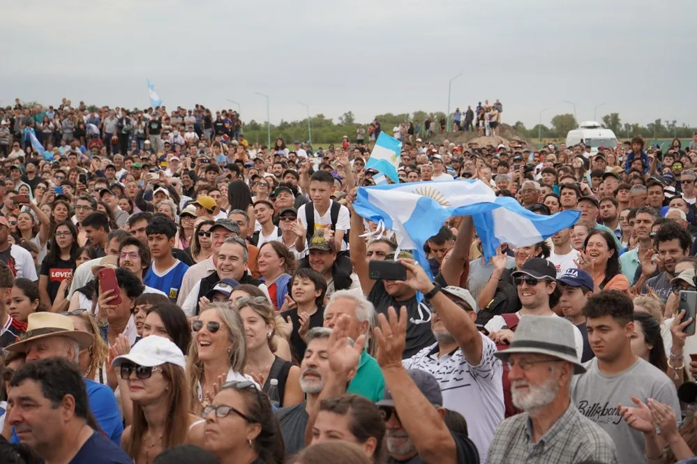 REGION OBJETIVO FOTO RIO CUARTO LLEGADA AVIONES 1