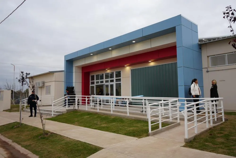 REGION OBJETIVO FOTO VILLA MARIA INAUGURACION ESCUELA LLARYORA 190624 3