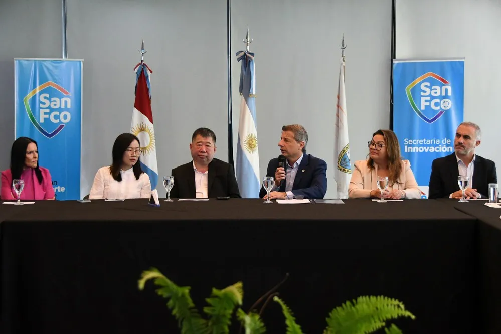 REGION OBJETIVO FOTO SAN FRANCISCO HERMANAMIENTO CHINA