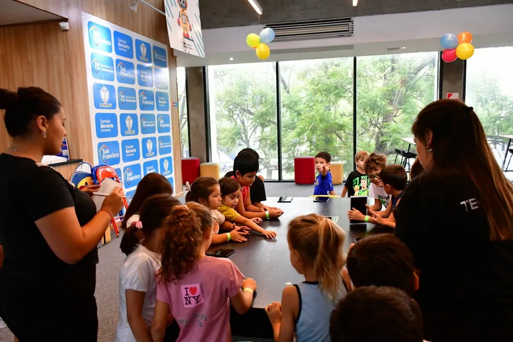 REGION OBJETIVO FOTO SAN FRANCISCO ESCUELITA TECNOLOGICA DE VERANO