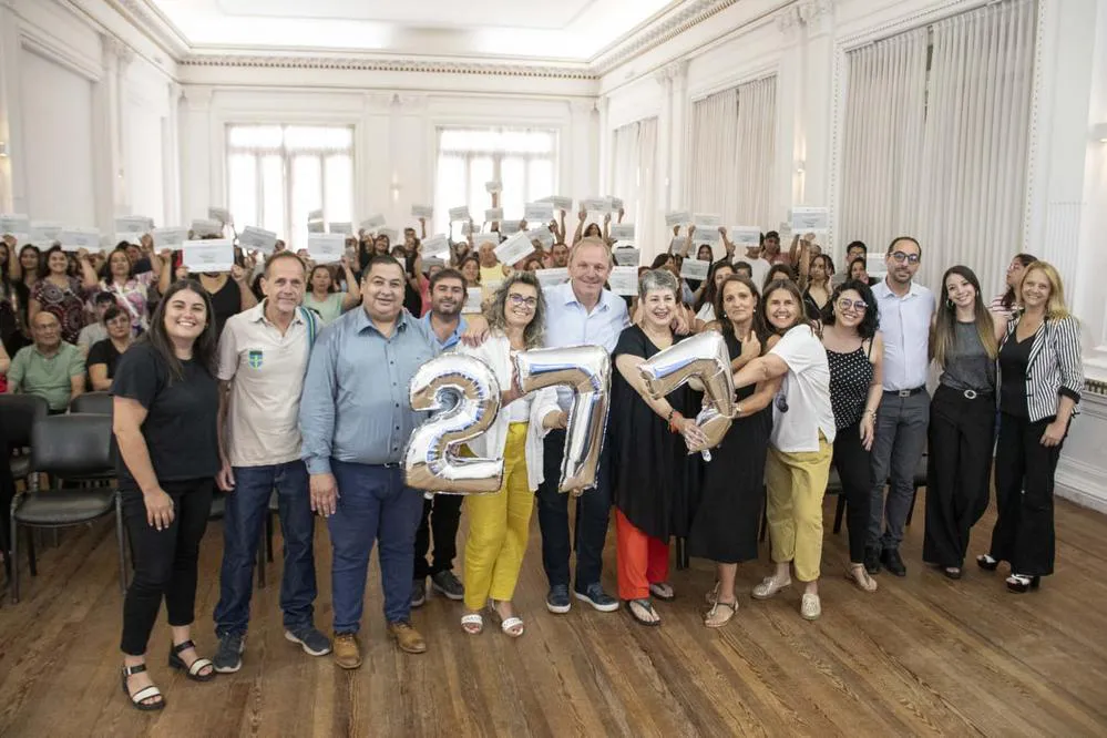 REGION OBJETIVO FOTO RIO CUARTO ESCUELA OFICIOS CERTIFICADOS 2024