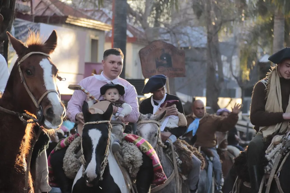 REGION OBJETIVO FOTO VILLA CARLOS PAZ ANIVERSARIO 111 4