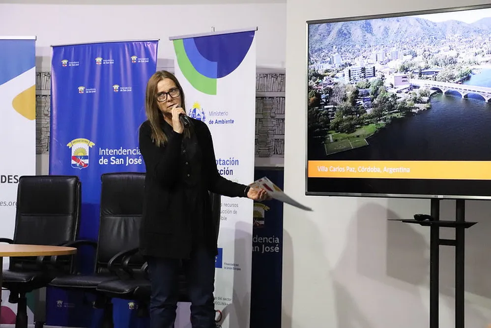 REGION OBJETIVO FOTO VILLA CARLOS PAZ MONICA MARTINEZ MERCOCIUDADES ER