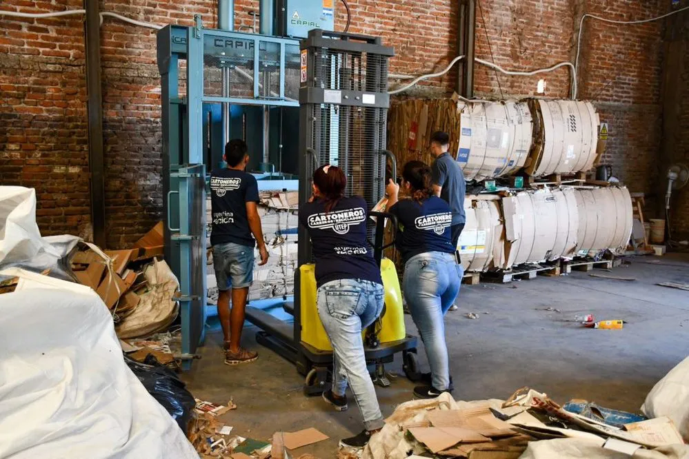 ECOOBJETIVO FOTO CRUZ DEL EJE FLORES VERTEDERO 4