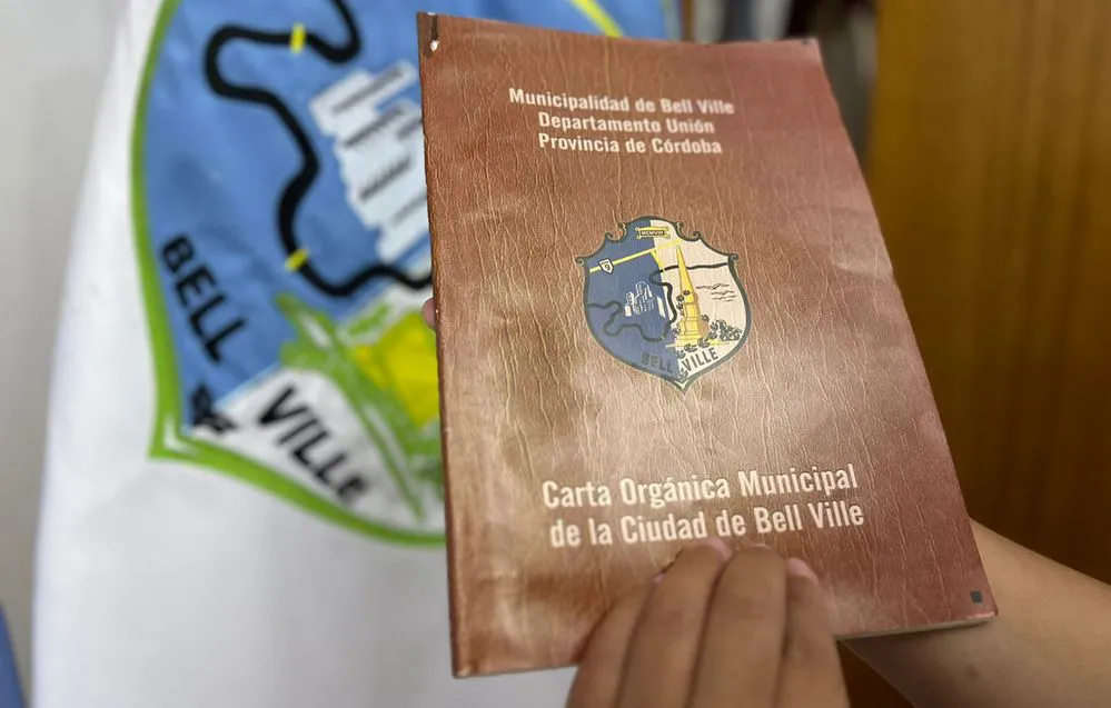 REGION OBJETIVO FOTO BELL VILLE Carta-organica-municipal-ano-30-aniversario-1