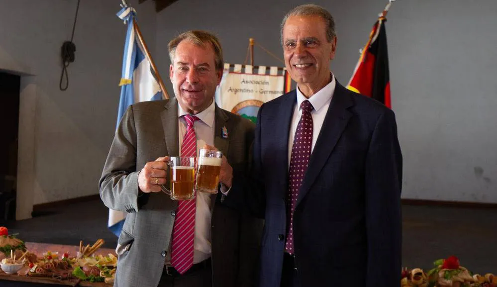 REGION OBJETIVO FOTO VILLA GENERAL BELGRANO VISITA EMBAJADOR ALEMAN