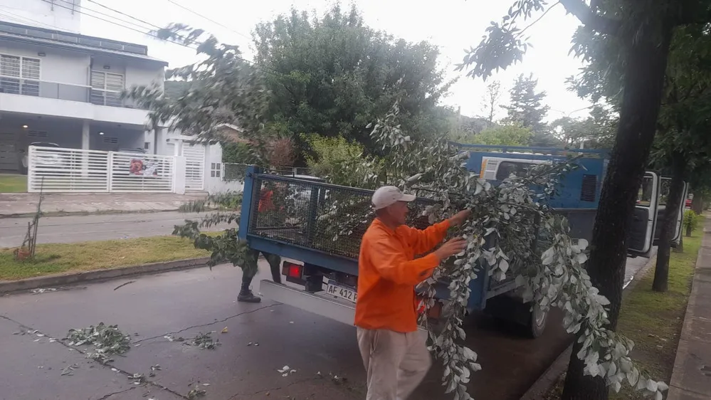 REGION OBJETIVO FOTO VILLA CARLOS PAZ CONSECUENCIAS DEL TEMPORAL 170125 1