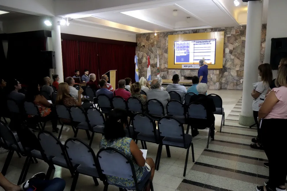 REGION OBJETIVO FOTO VILLA CARLOS PAZ REUNION VECINALES