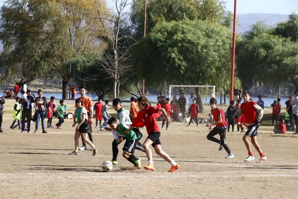 REGION OBJETIVO FOTO VILLA CARLOS PAZ ESCUELAS DE FUTBOL