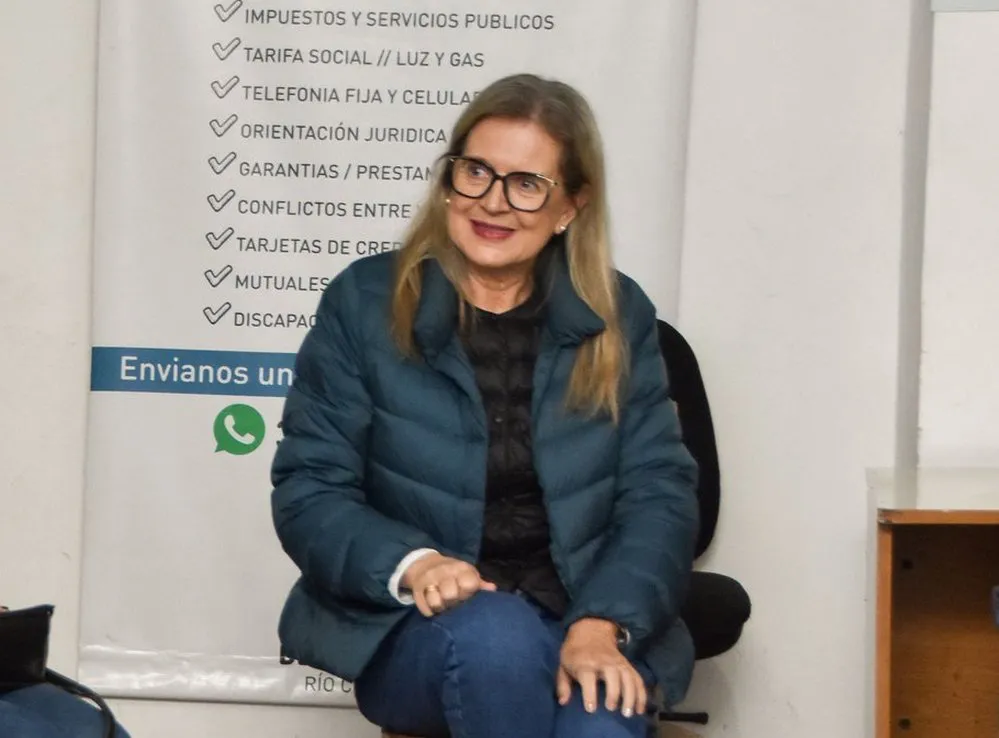 REGION OBJETIVO FOTO ADRIANA NAZARIO X 1