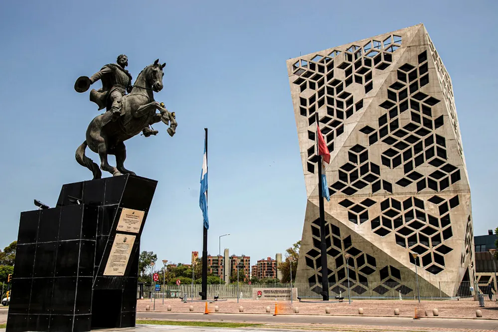 REGION OBJETIVO FOTO CENTRO CIVICO CBA