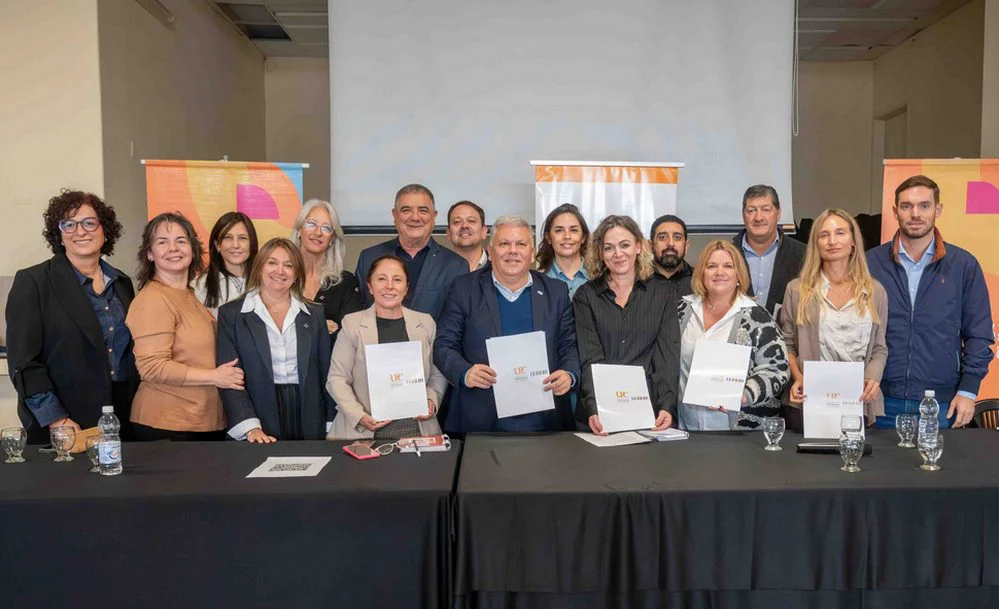 REGION OBJETIVO FOTO ARROYITO MESA INTERDISCIPLINARIA ANSENUZA SUR